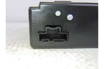 13594479 SISTEMA AUDIO / RADIO CD OPEL ASTRA K BERLINA 5P Dynamic Start/Stop 2015 13594479 184167 OPEL - 1