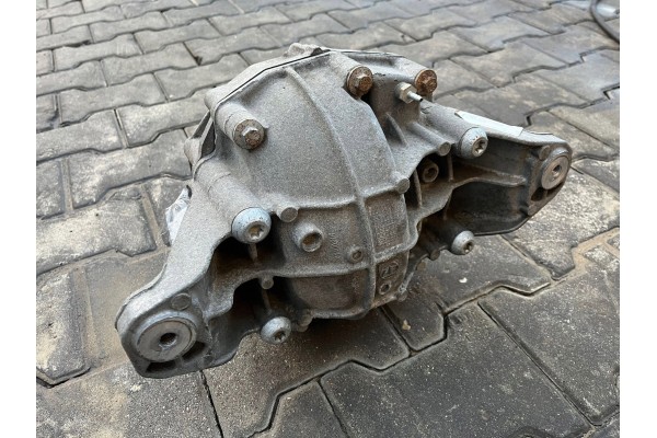 Rear Differential Rear Axle Bridge Q2 2 0 B Alfa Romeo Giulia 552850300 Part manufacturer Alfa Romeo OE