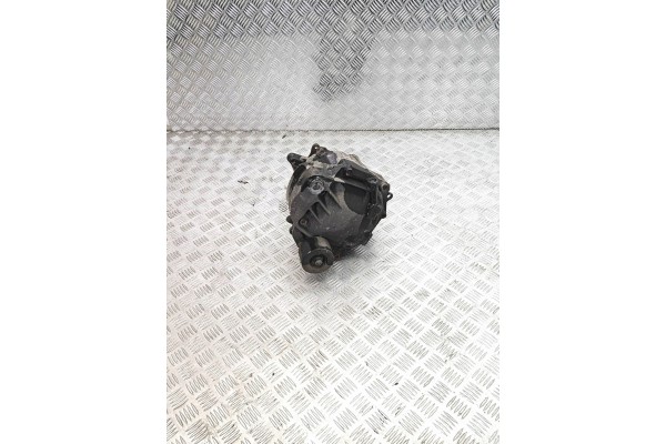 Rear differential BMW 6 F12 F13 2 81 7630828 Catalog number of the part 7630828