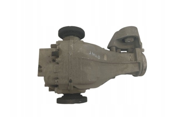 Rear axle differential AUDI A8 4E 2002 2010 0AR500043B Catalog number of the original 0AR500043B