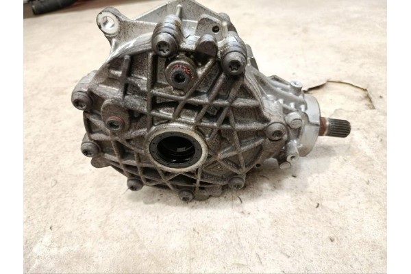 Front differential 670032183 Maserati LEVANTE 2017 Car type passenger cars