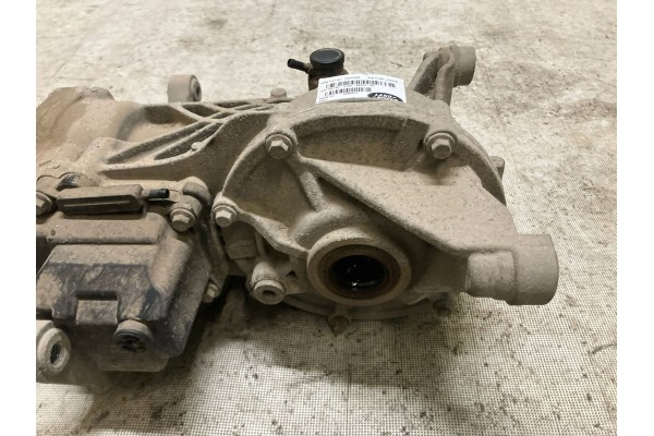 2017 Land Rover Range Rover Evoque L538 Rear Differential GJ324N053AC Part manufacturer Land Rover OE