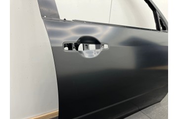 MITSUBISHI OUTLANDER I 2003 2006r FRONT RIGHT DOOR NEW ORIGINAL Part manufacturer Mitsubishi OE