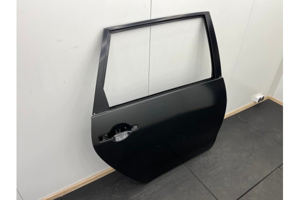 MITSUBISHI GRANDIS 2003r 2011r RIGHT REAR DOOR NEW ORIGINAL Part manufacturer Mitsubishi OE