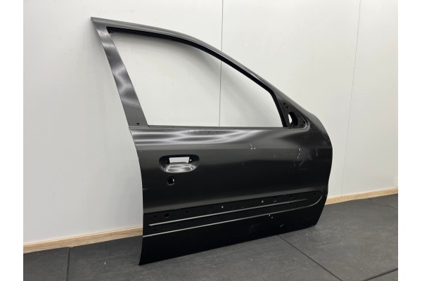CITROEN XSARA DOOR RIGHT FRONT NEW ORIGINAL Part manufacturer Citroen OE