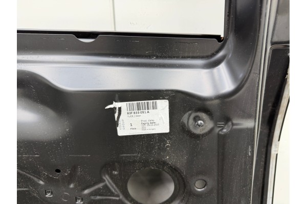 Puerta trasera izquierda AUDI Q3 II SPORTBACK 83F - Nueva original OEM