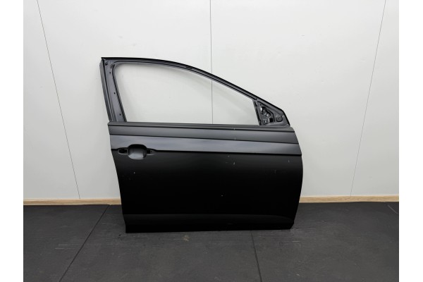 VOLKSWAGEN VW POLO 2G DOOR RIGHT FRONT NEW ORIGINAL