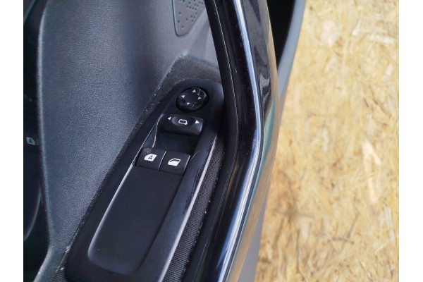Puerta Delantera Izquierda (Lado Conductor) para Peugeot 208 I