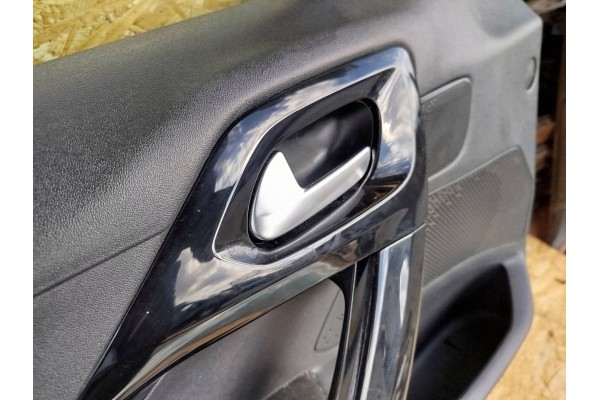 Puerta Delantera Izquierda (Lado Conductor) para Peugeot 208 I