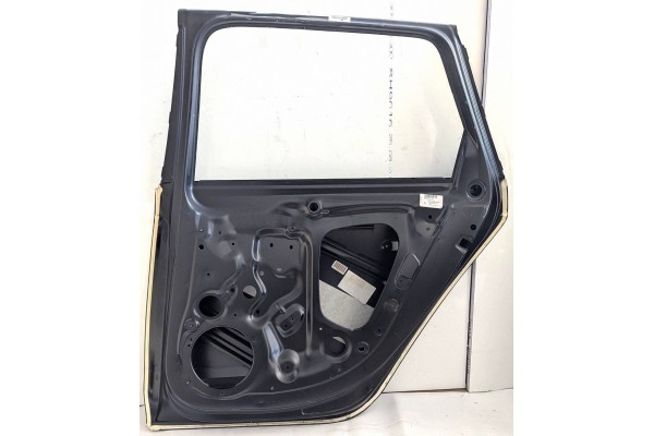 NEW REAR DOOR AUDI A4 S4 B9 AVANT 2015 2025 8W9833052E Part manufacturer Audi OE