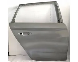 Puerta trasera derecha nueva para Škoda Kamiq 2019 - Número de pieza 658833312B