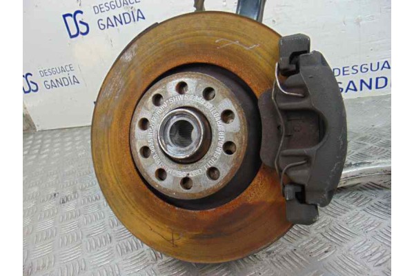 8D0407257 MANGUETA DELANTERA IZQUIERDA AUDI A6 BERLINA (4B2) 2.8 Quattro 2000 8D0407257 186481 AUDI - 4