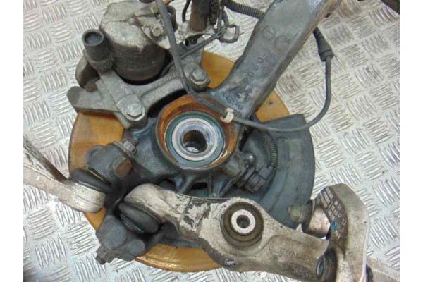 8D0407257 MANGUETA DELANTERA IZQUIERDA AUDI A6 BERLINA (4B2) 2.8 Quattro 2000 8D0407257 186481 AUDI - 6