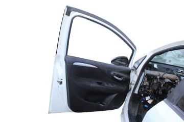 BLANCA PUERTA DELANTERA IZQUIERDA FIAT III PUNTO (199) Easy 2013 BLANCA 212752 FIAT - 1