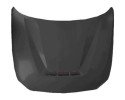 G0ZX1E_C Engine cover with air intake hole