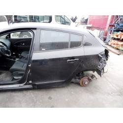 NEGRA PUERTA TRASERA IZQUIERDA RENAULT MEGANE III BERLINA 5P