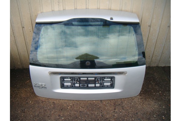 VOLVO V50 04 TAILGATE Packaging status replacement