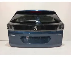 Tapa trasera Peugeot 3008 II con cámara