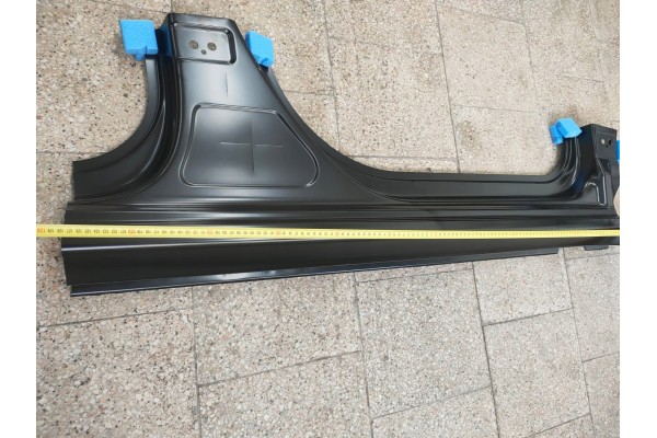 RIGHT THRESHOLD PEUGEOT 208 Part manufacturer Peugeot OE
