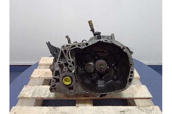 RENAULT LAGOON II 1 6B 115KM MANUAL GEARBOX JR5129