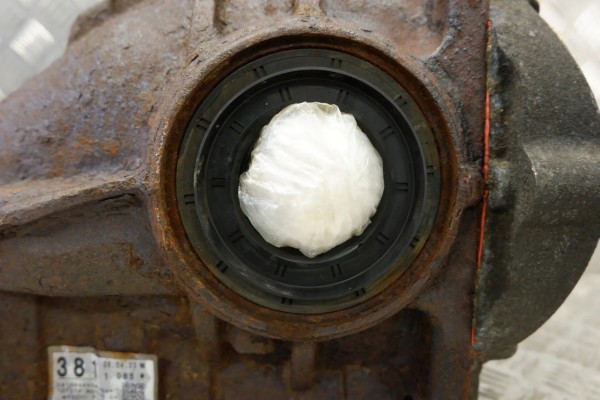 Rear reducer LEXUS GS III GRS19_ UZS19_ URS19_ 4111030A91 3 5L hybrid Catalog number of the original 4111030A91