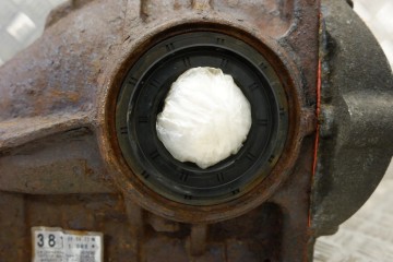 Rear reducer LEXUS GS III GRS19_ UZS19_ URS19_ 4111030A91 3 5L hybrid Catalog number of the original 4111030A91