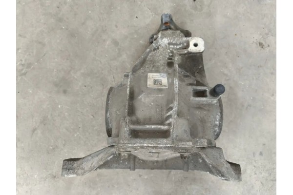 Rear reducer MERCEDES BENZ C W205 A2053506718 2 0L gasoline 135kW 2017 Catalog number of substitutes RATIO3066