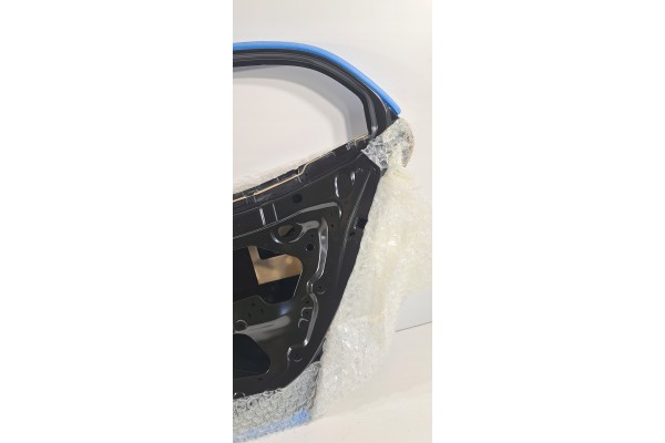 RENAULT MEGANE IV 4 HB DOOR RIGHT REAR 822102330R Customs tariff code 87082990