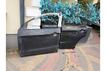 Door left front rear Nissan Qashqai J11 NEW Part manufacturer Nissan OE