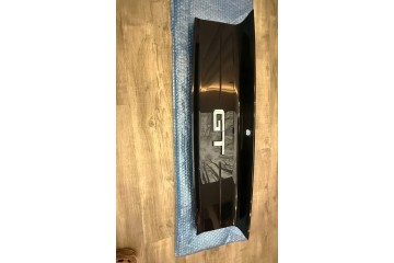 Oryginalna Blenda Klapy Bagaznika Ford Mustang VI GT 5 0 20152017 OEM