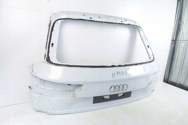 AUDI Q7 4M0 2015 TAILGATE REAR Catalog number of the part AUDI Q7 4M0 2015 KLAPA