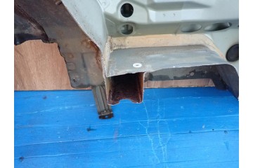 Cinturón Trasero Mitsubishi Colt 5 puertas 09-12