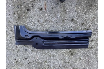BMW X3 G01 LCI 17 24 Rear belt external reinforcement lifting Catalog number of the part 7493965 7playa77