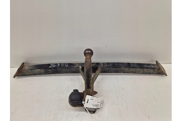 2007 Ford Focus Trailer Hook Kit 1724919 Part manufacturer Ford OE