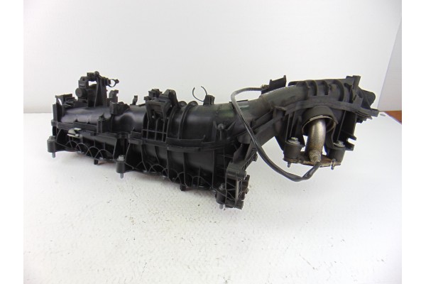  COLECTOR ADMISION BMW SERIE 5 BERLINA (F10) 518d 204728 BMW - 2