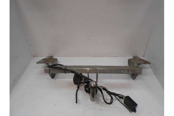 TOYOTA AVENSIS T27 TOW BAR GALIA MODUL SOCKET 13 PIN T059
