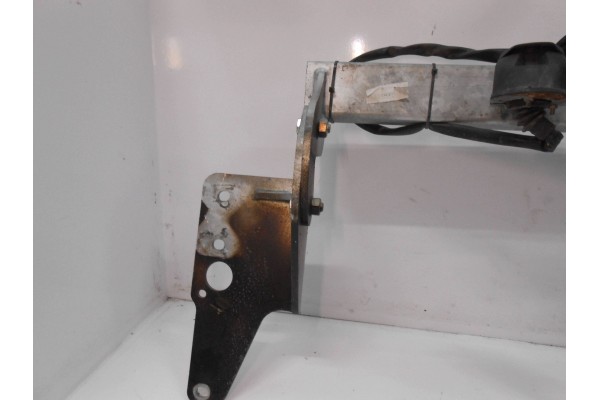 Enganche Galia para Toyota Avensis T27 con Kit de Cableado de 13 Pines