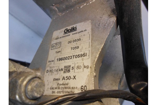 Enganche Galia para Toyota Avensis T27 con Kit de Cableado de 13 Pines