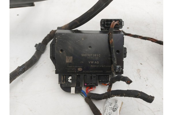 Pull out hook Volkswagen T Roc 2GA803881B Catalog number of the part 2GA803881B