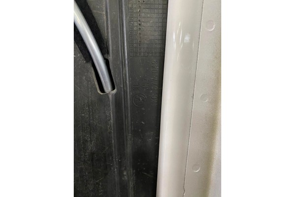 Montaje de techo solar Volkswagen Scirocco 2009 1K8877041F