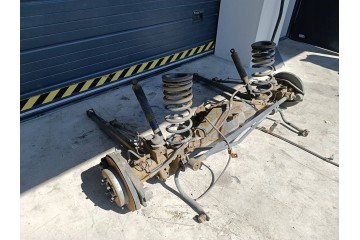 Rear dyfer bridge Mercedes X class W470 2 3 CDI Part manufacturer Mercedes Benz OE