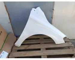 Guardabarros derecho de aluminio para Mercedes Clase B W246 (10/2011 - 10/2014, Pre-facelift), Código de color 650