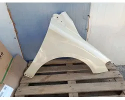 Guardabarros delantero derecho de acero para MERCEDES B-CLASS W246 (09.2011 - 10.2014) Pre-facelift, pintado en color código 623
