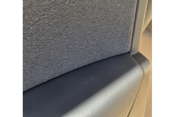 Paneles de Puerta de Cuero con Iluminación LED para VW Passat B9 - Jue