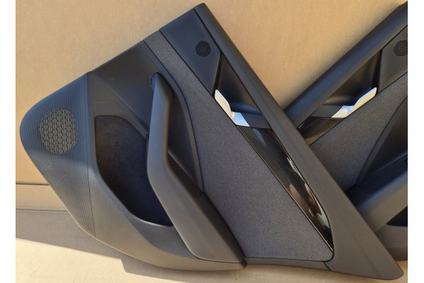 Paneles de Puerta de Cuero con Iluminación LED para VW Passat B9 - Jue