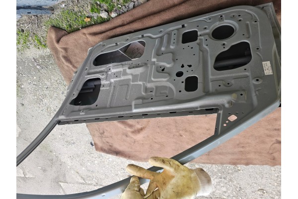 SUZUKI BALENO AND EG 95 99 DOOR FRONT 3D Catalog number of the part AK 12 704850