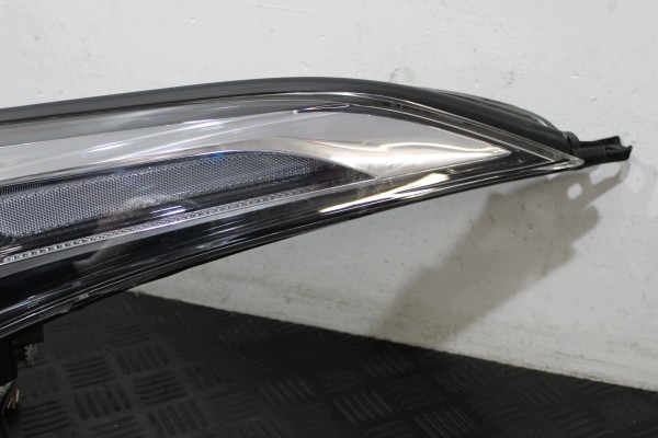 LED LAMP LEFT FRONT 81150 F4031 TOYOTA CHR C HR Catalog number of the part 81150 F4031 CHR KONKRET