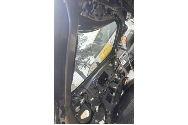 LEXUS RX 450H IV TAILGATE Car type 4x4 SUV passenger cars