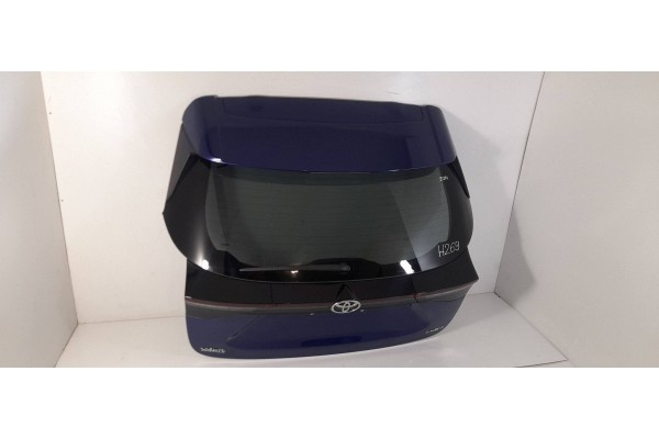 Toyota Yaris Cross Tailgate 8W9 H269 Catalog number of the part 00008W9
