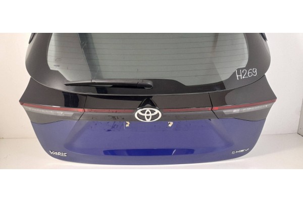 Toyota Yaris Cross Tailgate 8W9 H269 Installation side rear